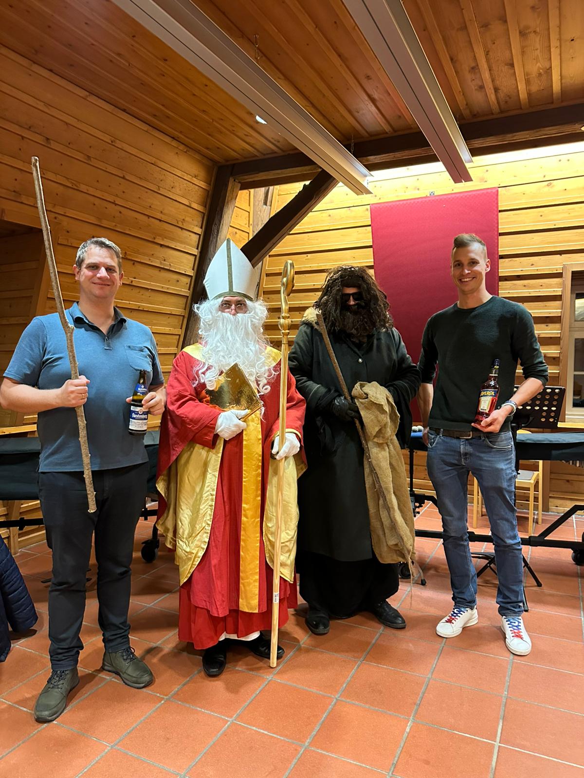 Nikolaus beim MVZ
